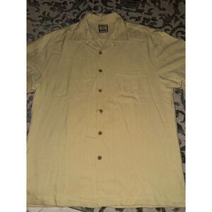 Tommy Bahama men's size Medium‎ silk short sleeve shirt